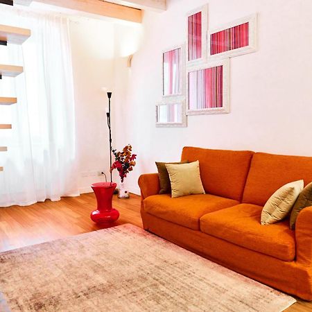 Riverside Loft Navigli - Spacious Two-Bedroom Apartment Mediolan Zewnętrze zdjęcie