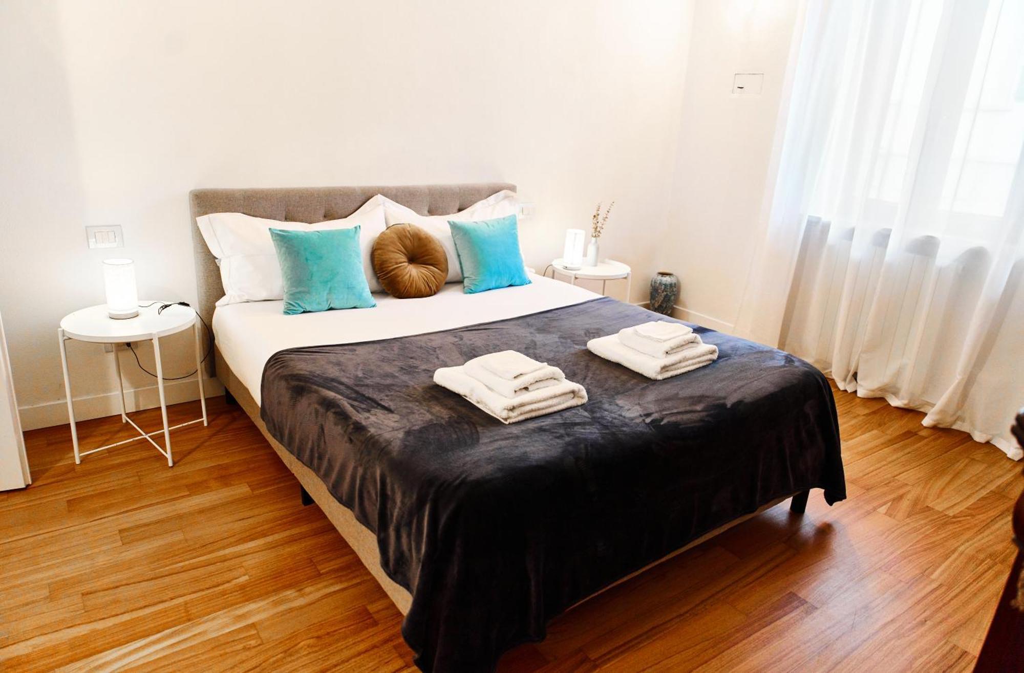 Riverside Loft Navigli - Spacious Two-Bedroom Apartment Mediolan Zewnętrze zdjęcie
