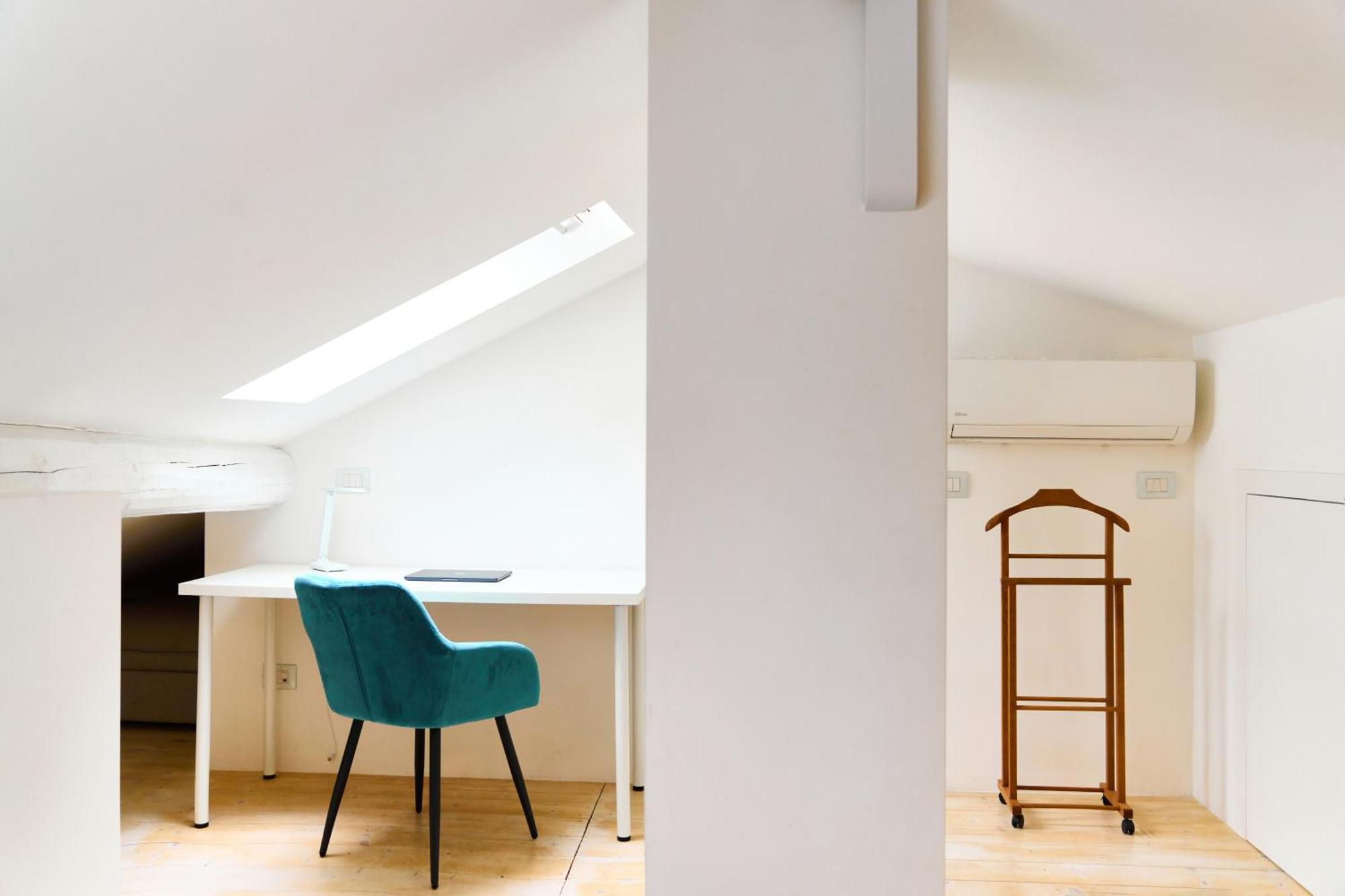 Riverside Loft Navigli - Spacious Two-Bedroom Apartment Mediolan Zewnętrze zdjęcie