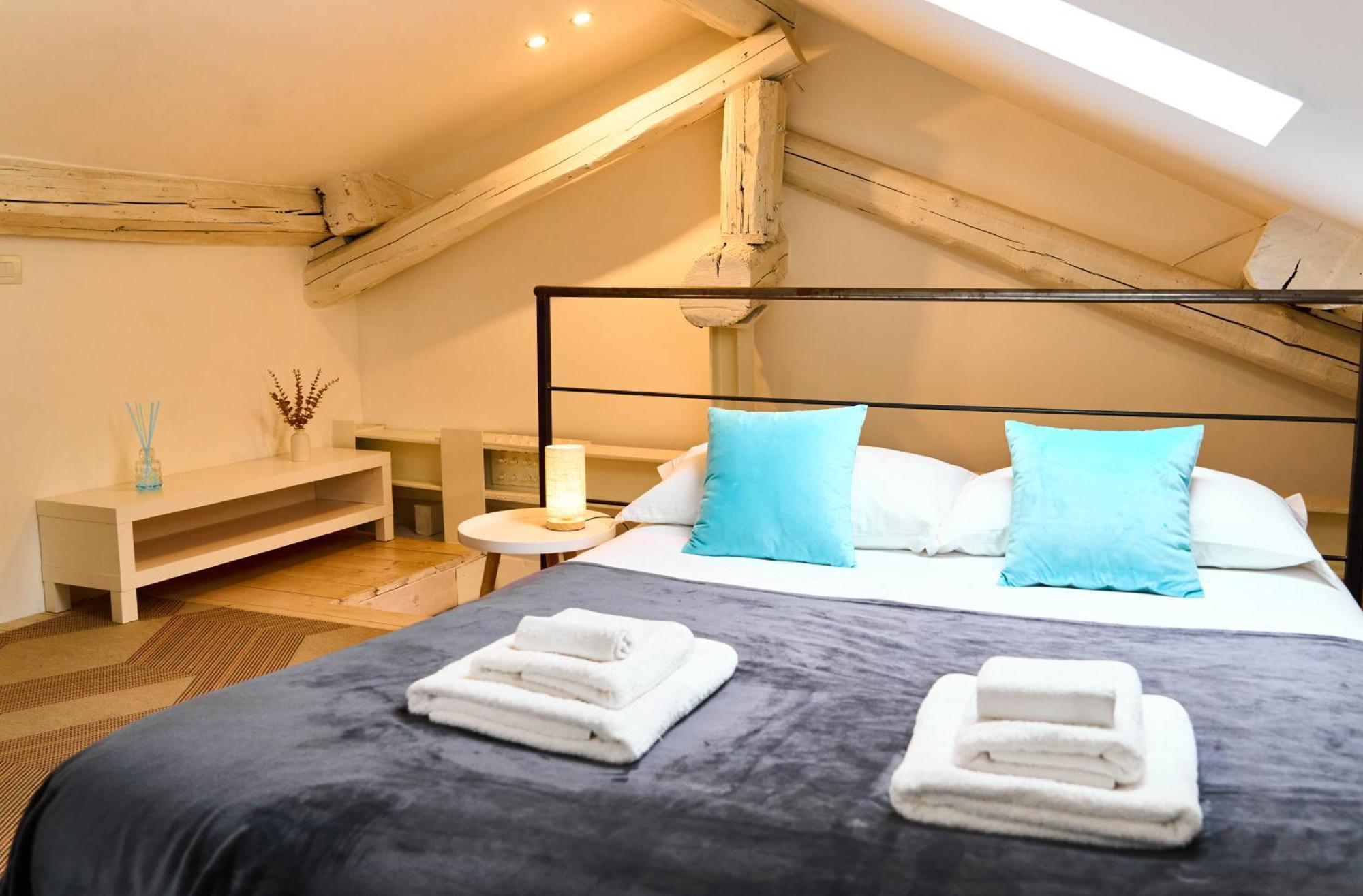 Riverside Loft Navigli - Spacious Two-Bedroom Apartment Mediolan Zewnętrze zdjęcie