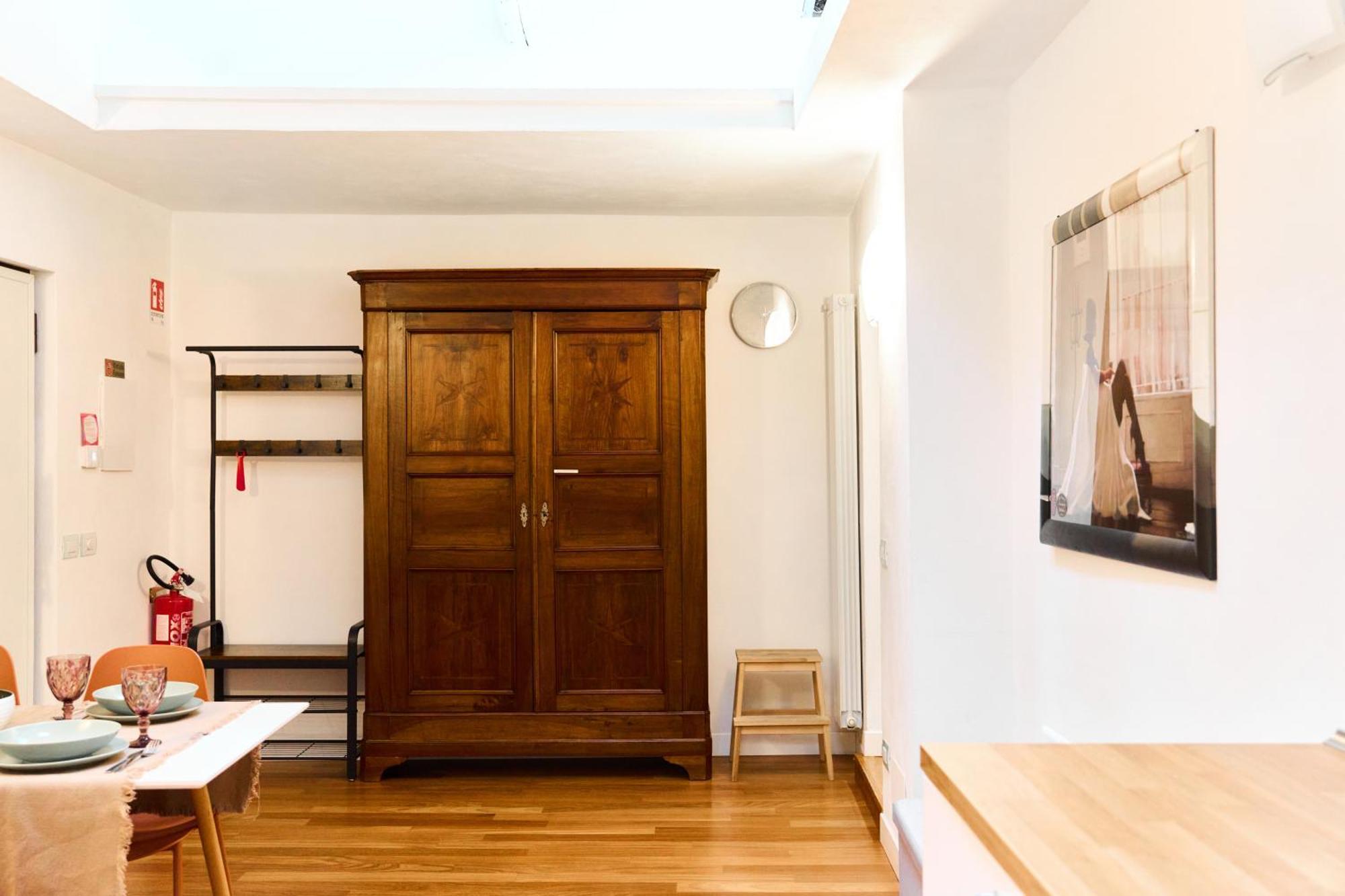 Riverside Loft Navigli - Spacious Two-Bedroom Apartment Mediolan Zewnętrze zdjęcie